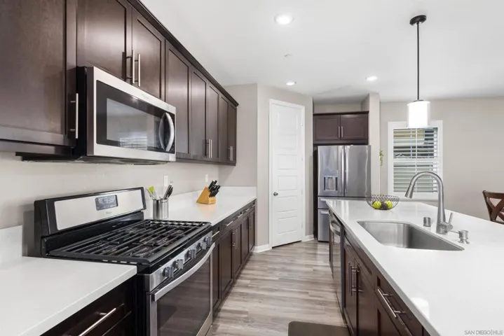 10664 Cobble Court, Santee, California 92071