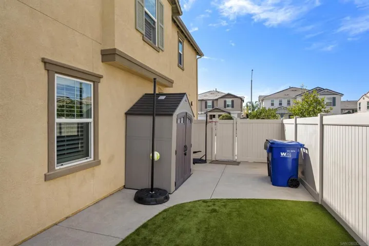 10664 Cobble Court, Santee, California 92071
