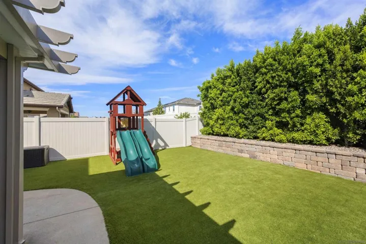 10664 Cobble Court, Santee, California 92071