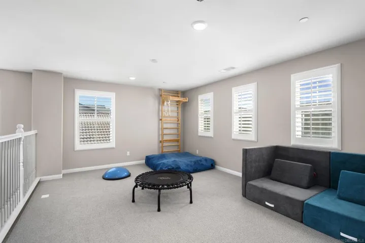10664 Cobble Court, Santee, California 92071