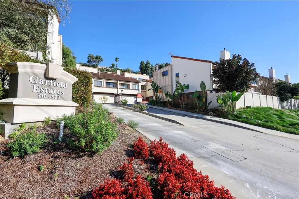 894 S Garfield, Monterey Park, California 91754 home-pic-33