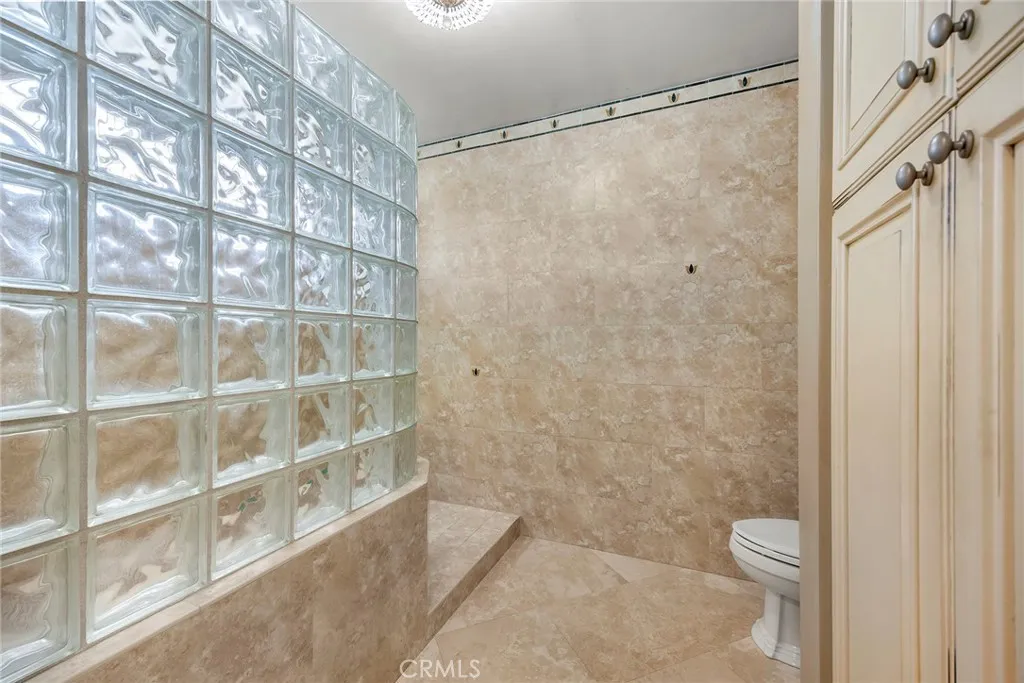 5184 Vista Montana, Yorba Linda, California 92886 home-pic-32