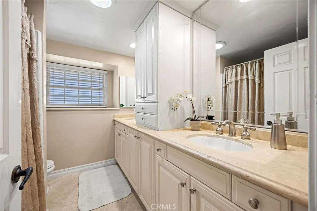 5184 Vista Montana, Yorba Linda, California 92886 home-pic-34