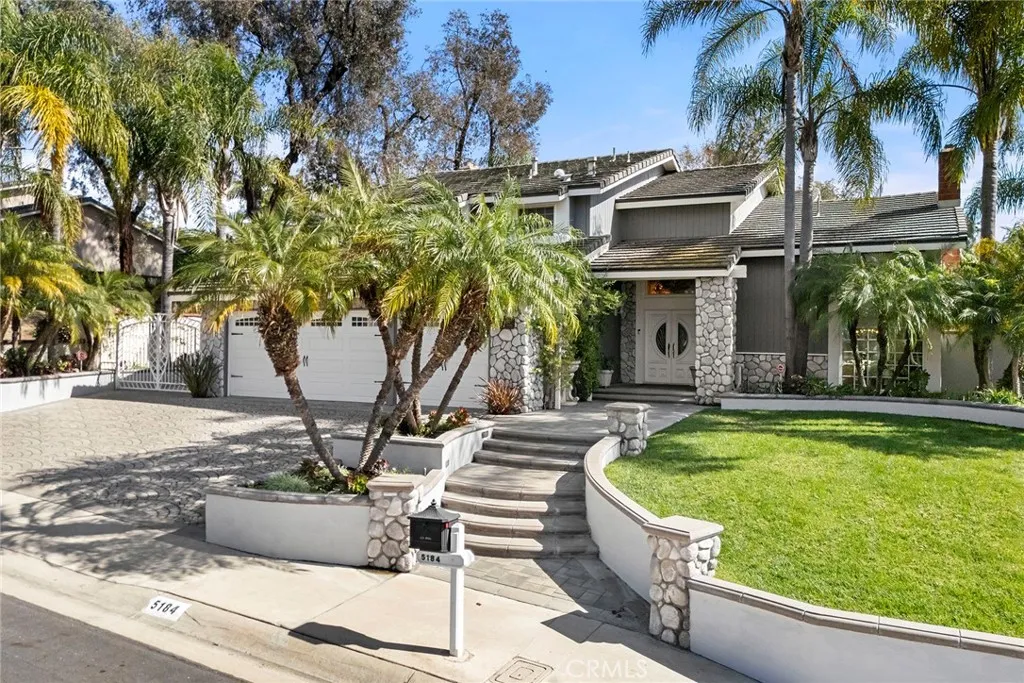 5184 Vista Montana, Yorba Linda, California 92886 home-pic-1