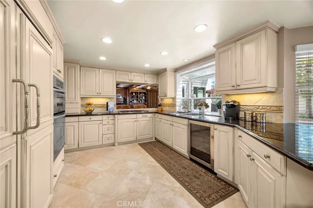5184 Vista Montana, Yorba Linda, California 92886 home-pic-14