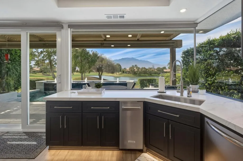 29 Oak Tree Drive, Rancho Mirage, California 92270 home-pic-11