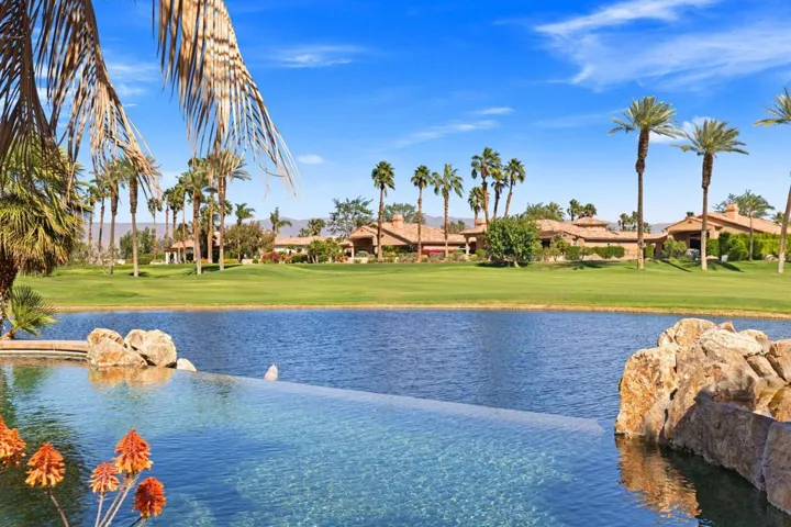 25-web-or-mls-8M4A5783