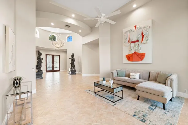 45-web-or-mls-8M4A5653