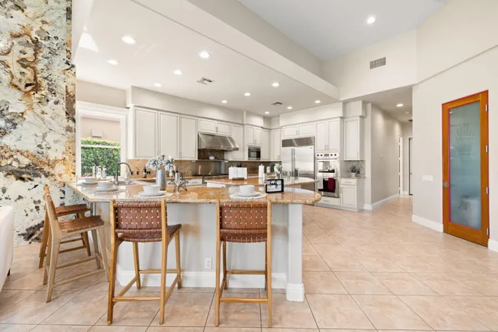 53-web-or-mls-8M4A5613