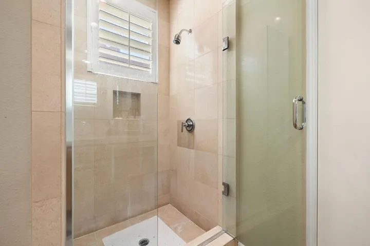 63-web-or-mls-8M4A5568