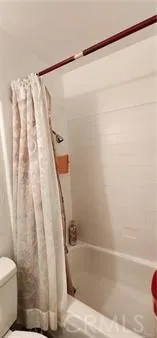 Spacious modern bathroom