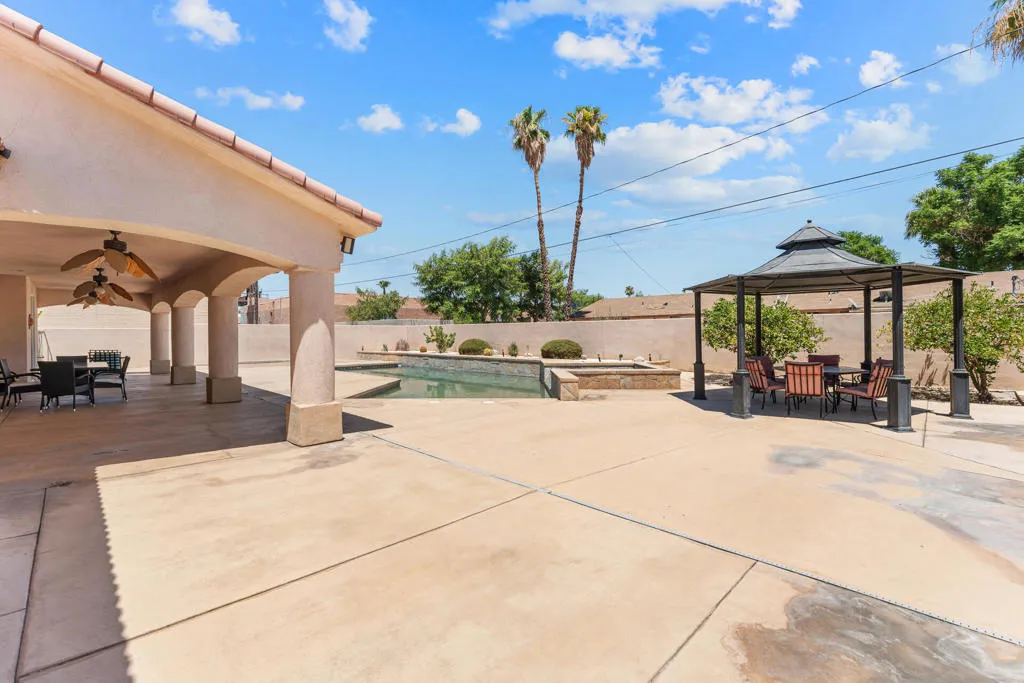 32100 Whispering Palms Trail, Cathedral City, California 92234 home-pic-31