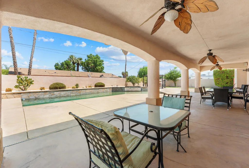 32100 Whispering Palms Trail, Cathedral City, California 92234 home-pic-25