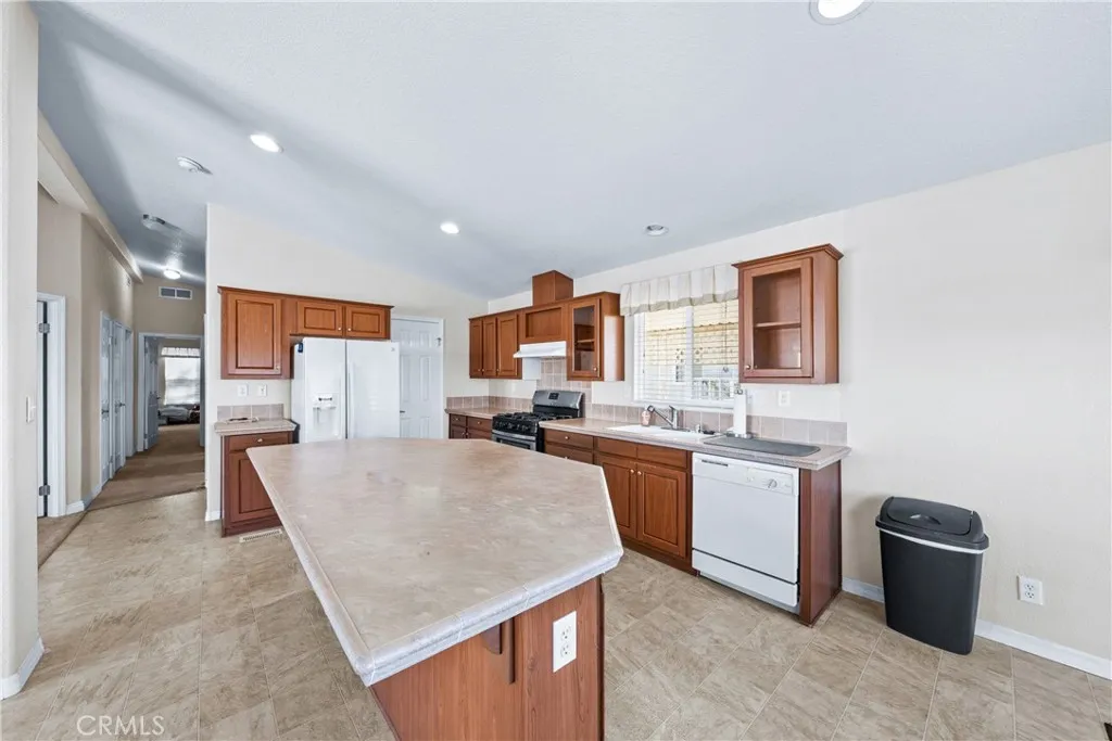 26110 Sultanas, Homeland, California 92548 home-pic-4
