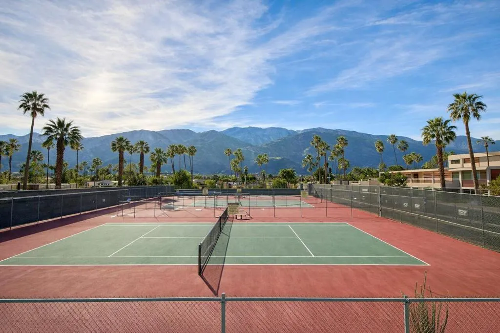 1655 E Palm Canyon Drive 618, Palm Springs, California 92264 home-pic-7