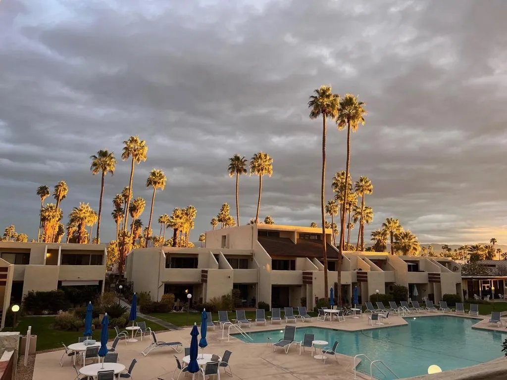 1655 E Palm Canyon Drive 618, Palm Springs, California 92264 home-pic-11