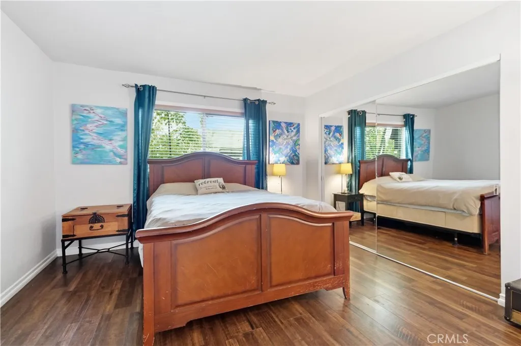 5244 Baza, Woodland Hills, California 91364 home-pic-9