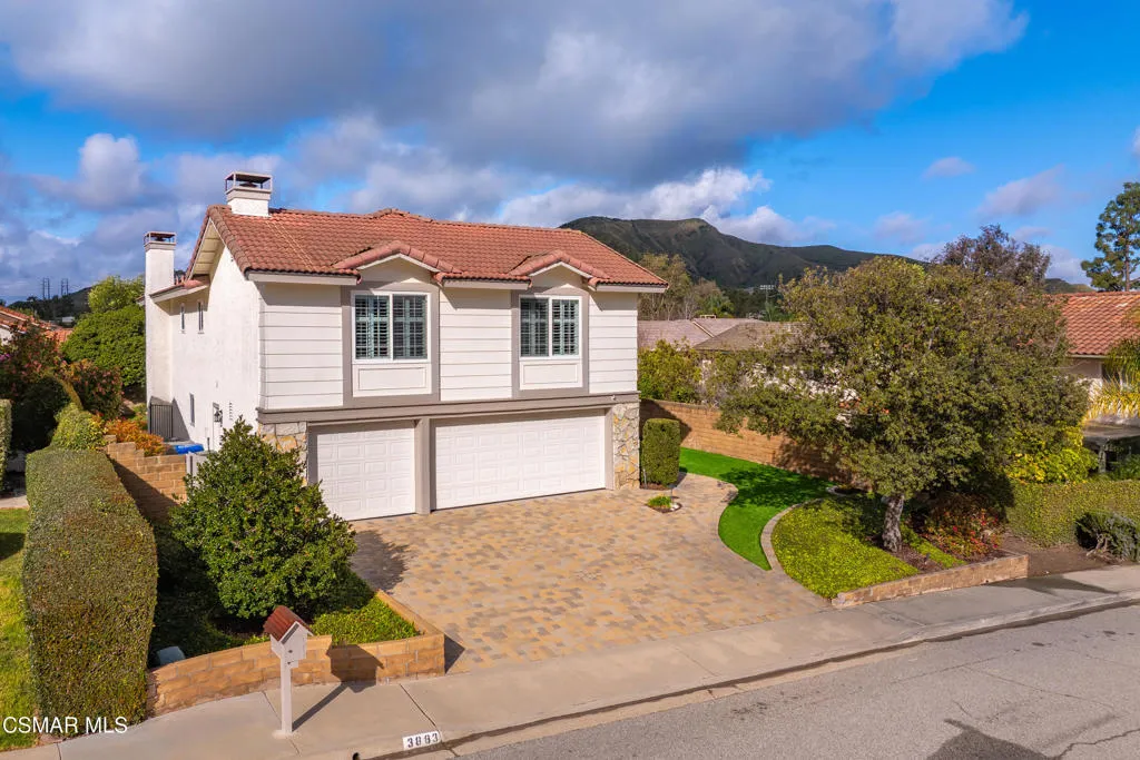 3883 Calle Buena Vista, Newbury Park, California 91320 home-pic-1