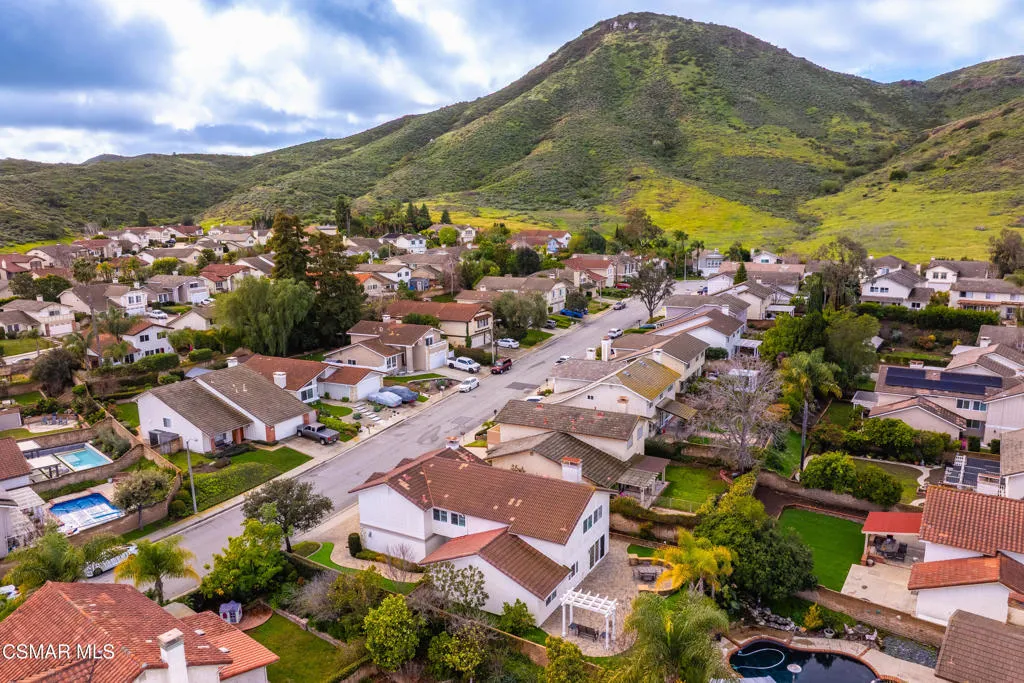 3883 Calle Buena Vista, Newbury Park, California 91320 home-pic-37