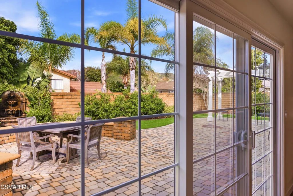 3883 Calle Buena Vista, Newbury Park, California 91320 home-pic-10