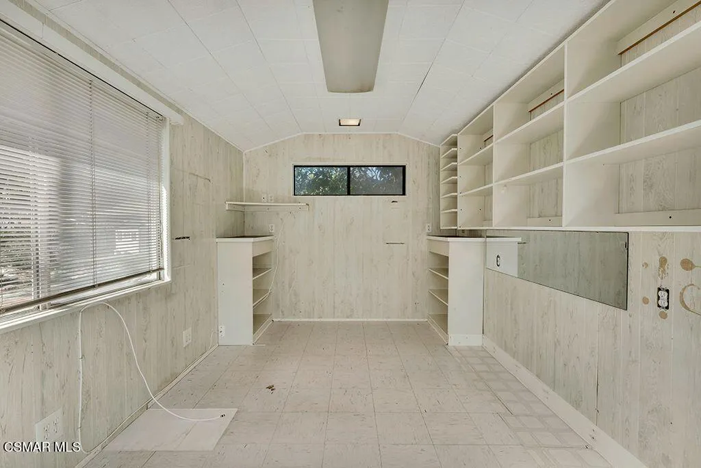 685 Paige Lane, Thousand Oaks, California 91360 home-pic-28