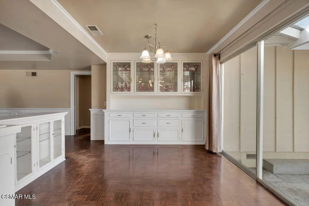 685 Paige Lane, Thousand Oaks, California 91360 home-pic-12