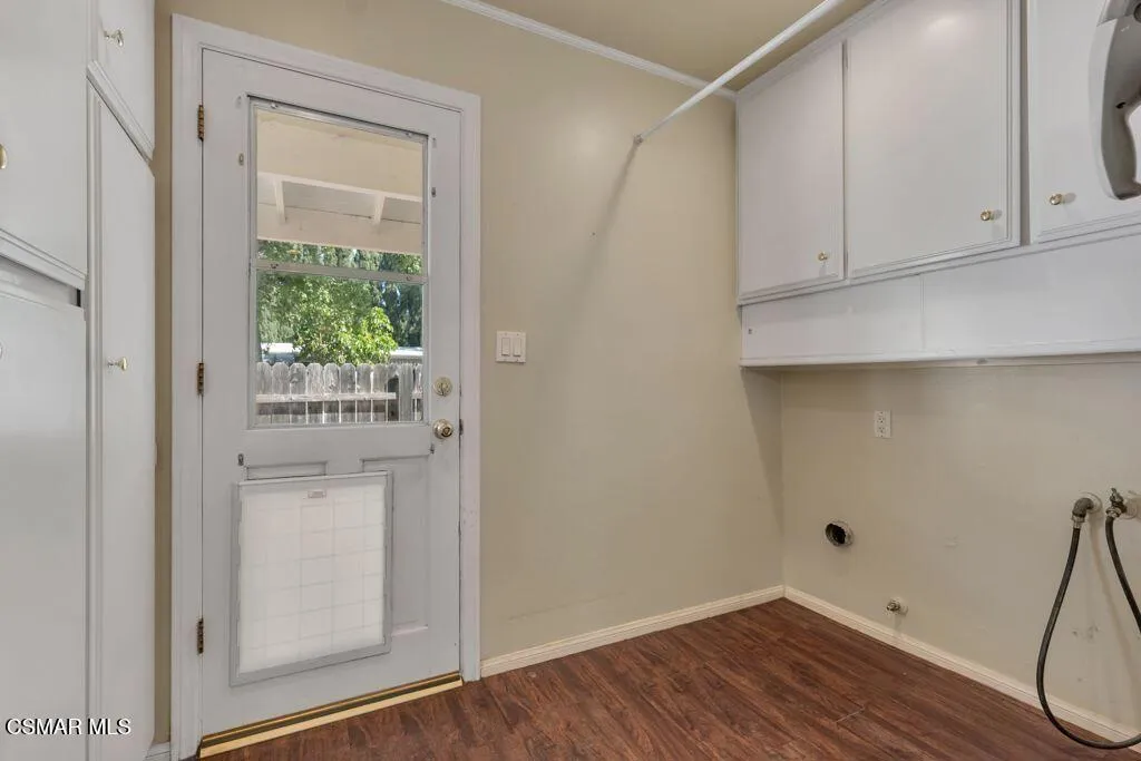 685 Paige Lane, Thousand Oaks, California 91360 home-pic-25