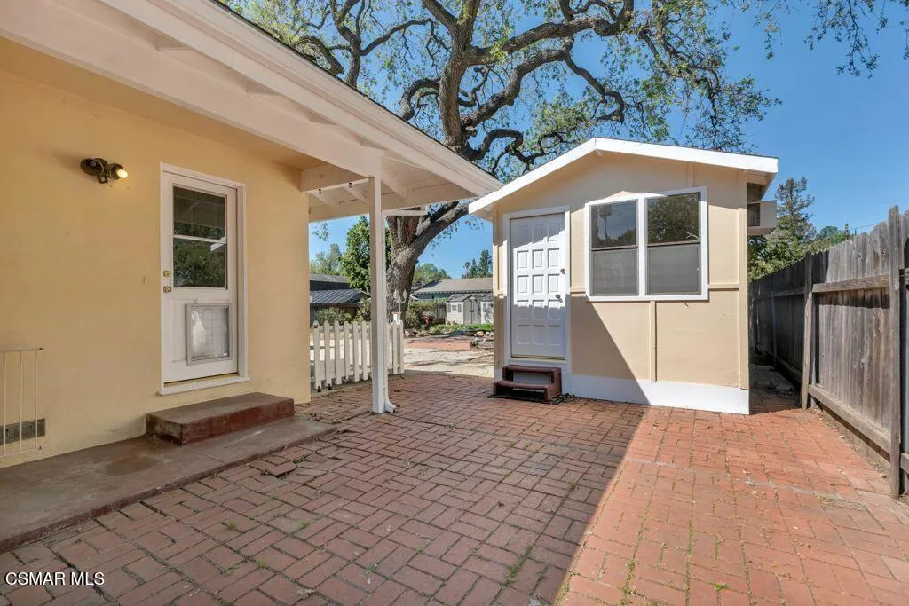 685 Paige Lane, Thousand Oaks, California 91360 home-pic-26
