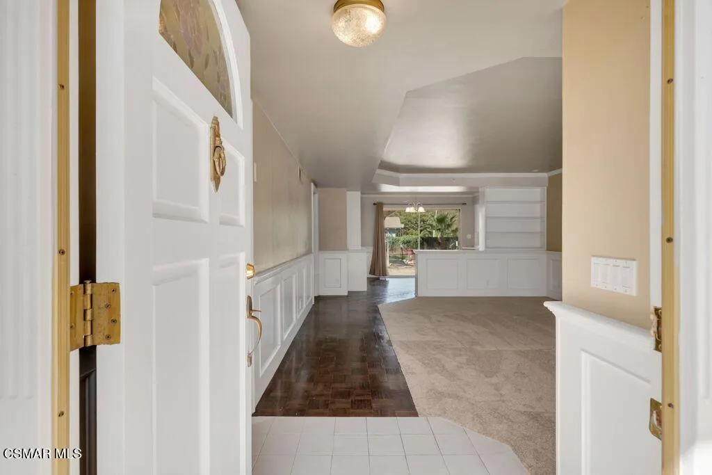 685 Paige Lane, Thousand Oaks, California 91360 home-pic-8