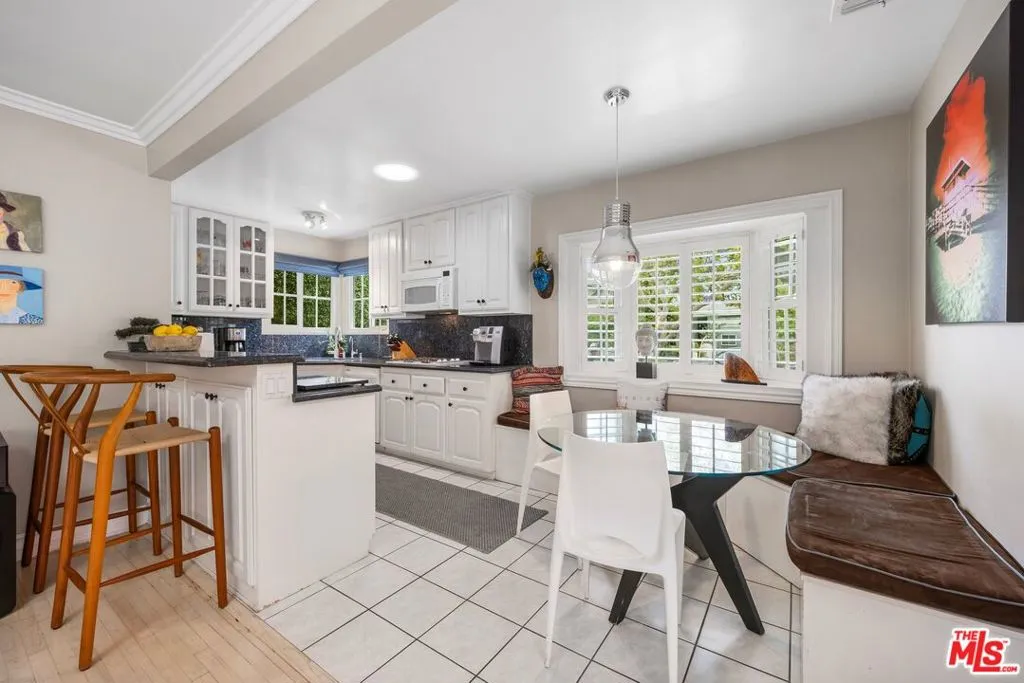 2615 Beach Avenue, Venice, California 90291 home-pic-7