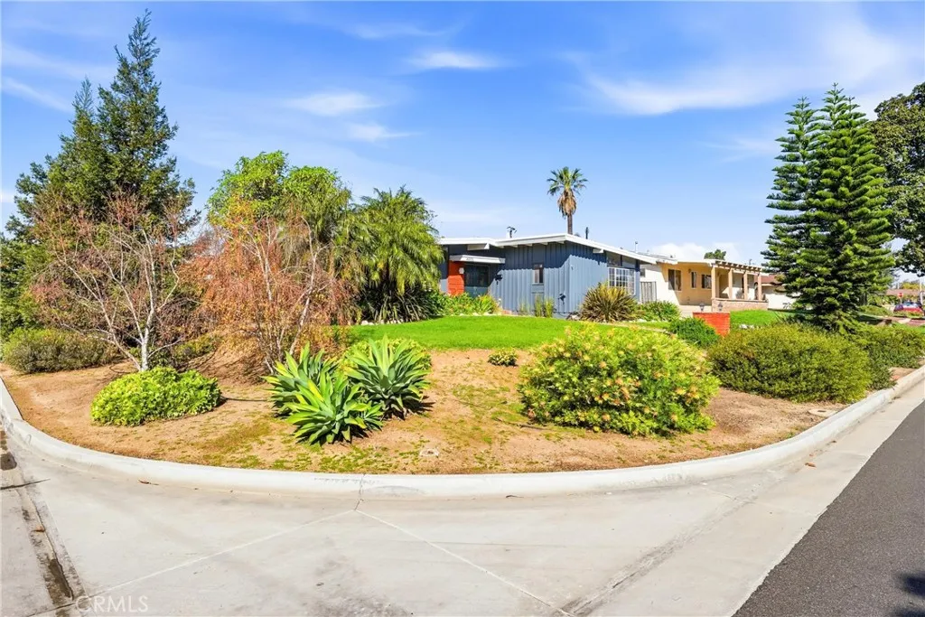 14855 Valeda, La Mirada, California 90638 home-pic-2
