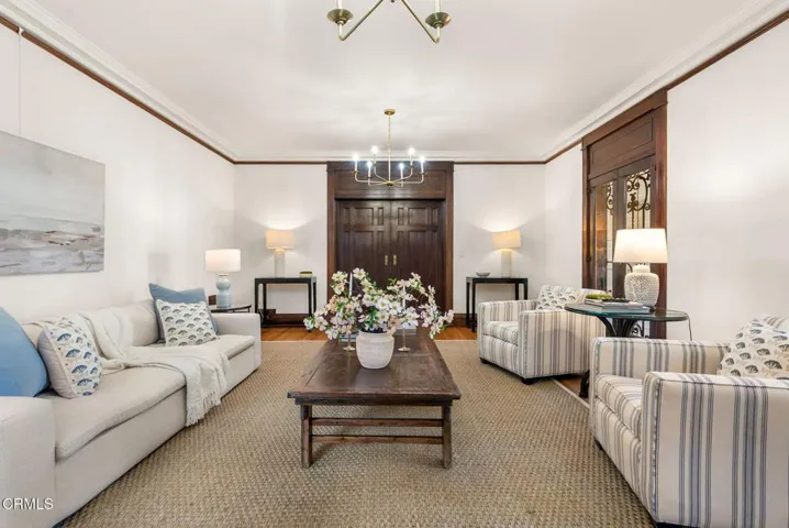 8-13-web-or-mls-203-oaklawn-ave