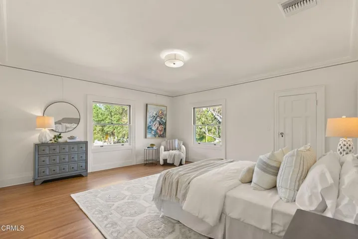 35-27-web-or-mls-203-oaklawn-ave