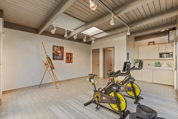 45-56-web-or-mls-203-oaklawn-ave