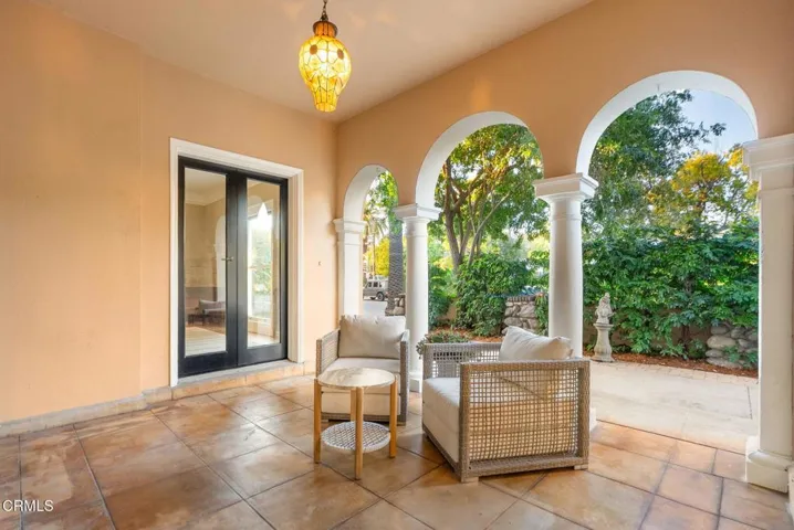 52-82-web-or-mls-203-oaklawn-ave