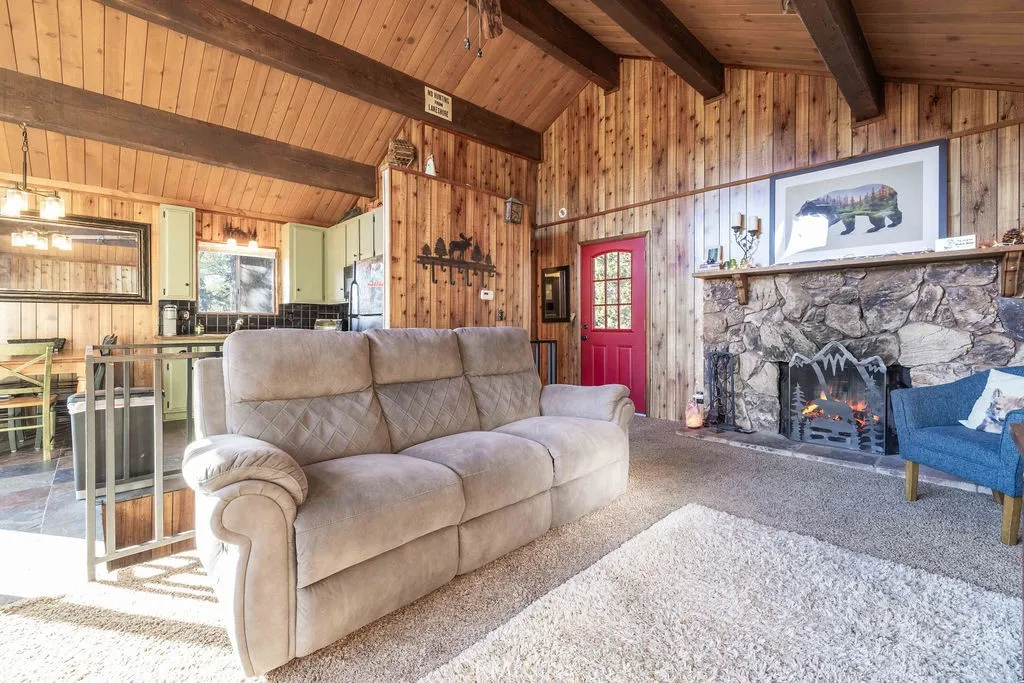 42788 Monterey, Big Bear Lake, California 92315 home-pic-6