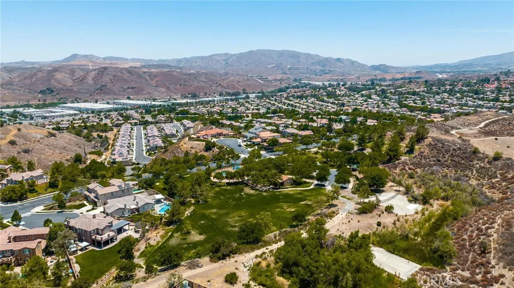 22383 Quiet Bay, Corona, California 92883 home-pic-40