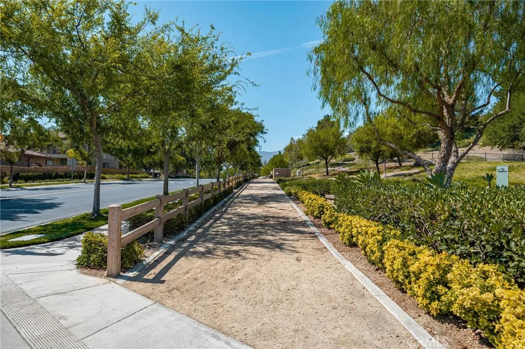 22383 Quiet Bay, Corona, California 92883 home-pic-43