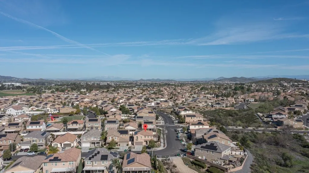 37761 Apache Plume Drive, Murrieta, California 92563 home-pic-47