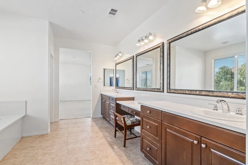 37761 Apache Plume Drive, Murrieta, California 92563 home-pic-26