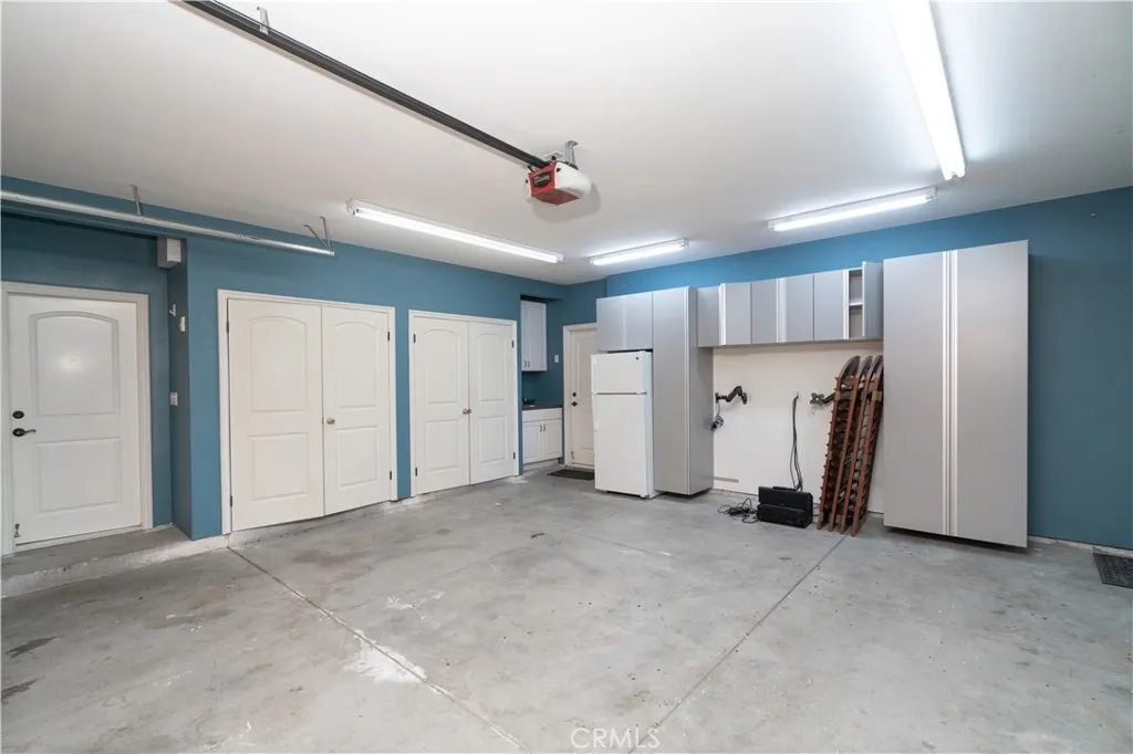 308 Cleveland, Huntington Beach, California 92648 home-pic-31