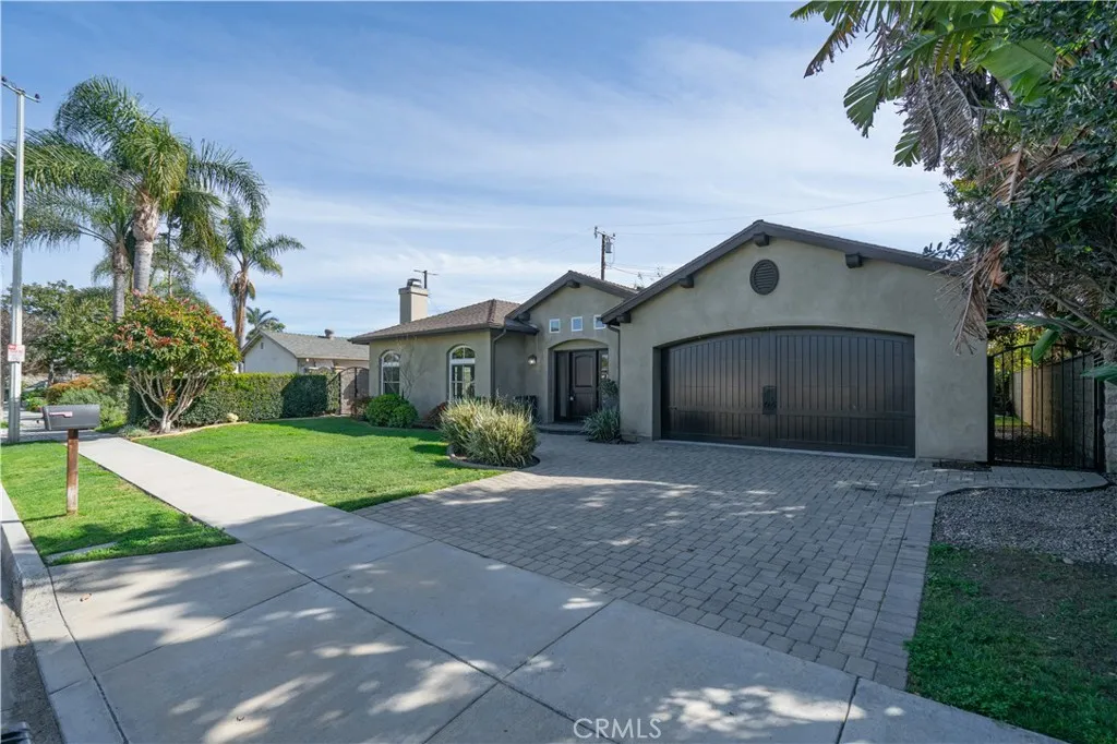 308 Cleveland, Huntington Beach, California 92648 home-pic-1