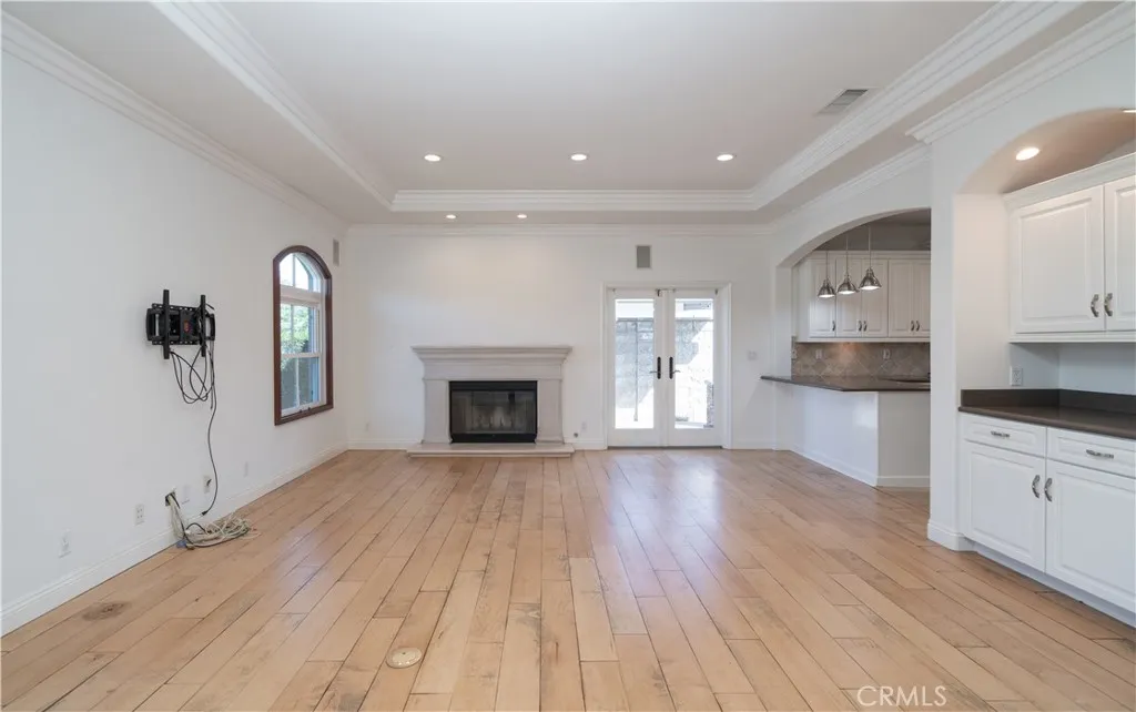 308 Cleveland, Huntington Beach, California 92648 home-pic-7