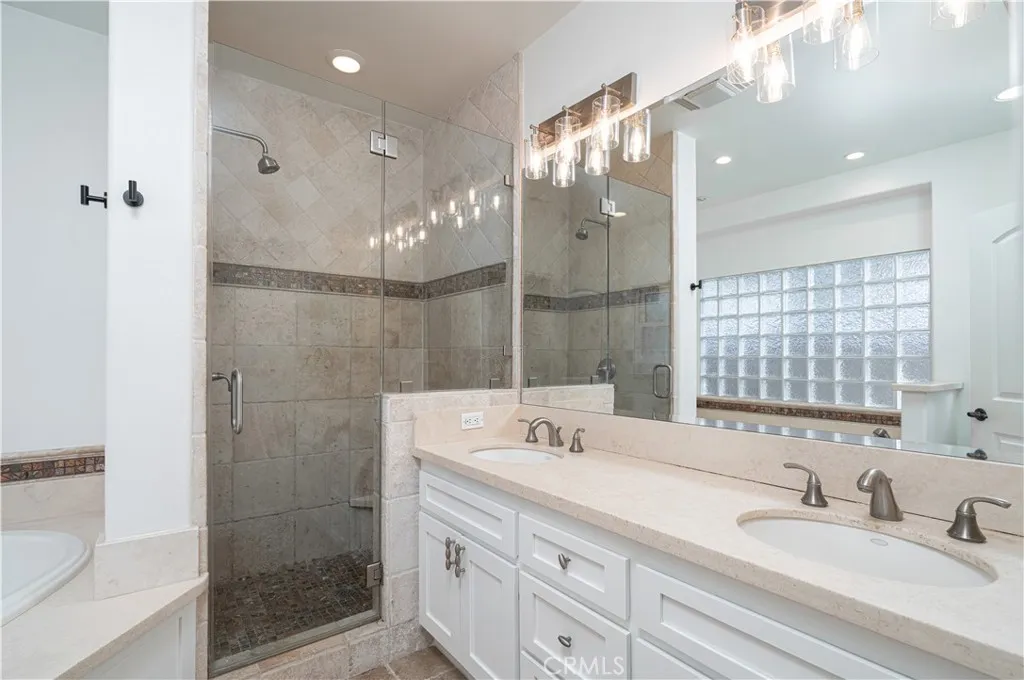 308 Cleveland, Huntington Beach, California 92648 home-pic-21