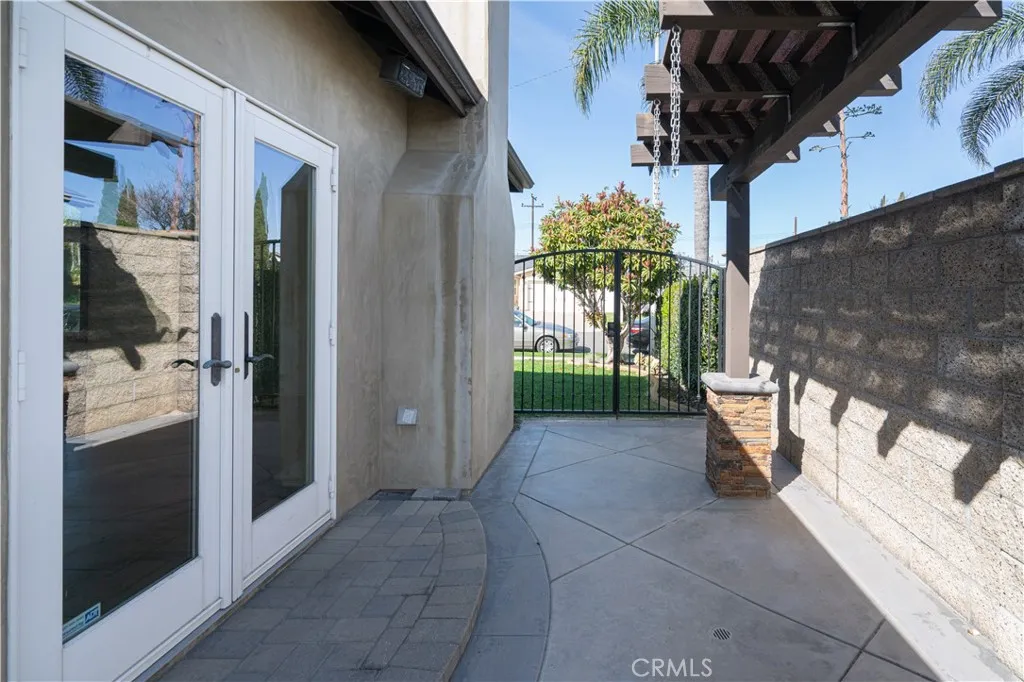 308 Cleveland, Huntington Beach, California 92648 home-pic-42