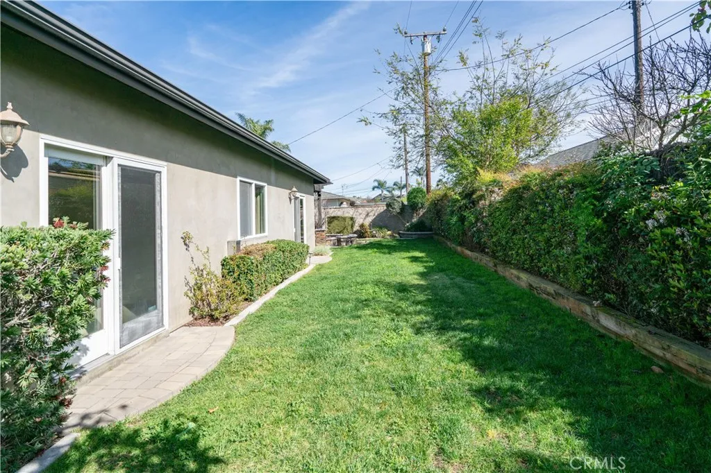 308 Cleveland, Huntington Beach, California 92648 home-pic-35