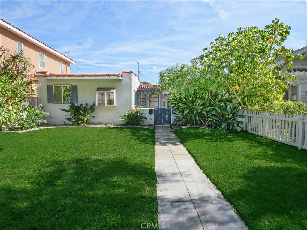 1920 Gramercy, Torrance, California 90501 home-pic-1