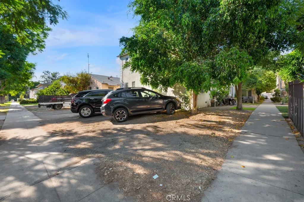 14153 Sylvan, Van Nuys, California 91401 home-pic-11