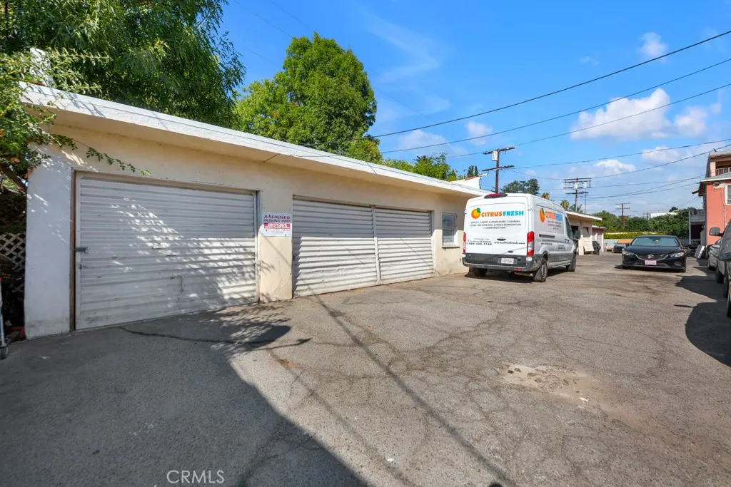 14153 Sylvan, Van Nuys, California 91401 home-pic-13