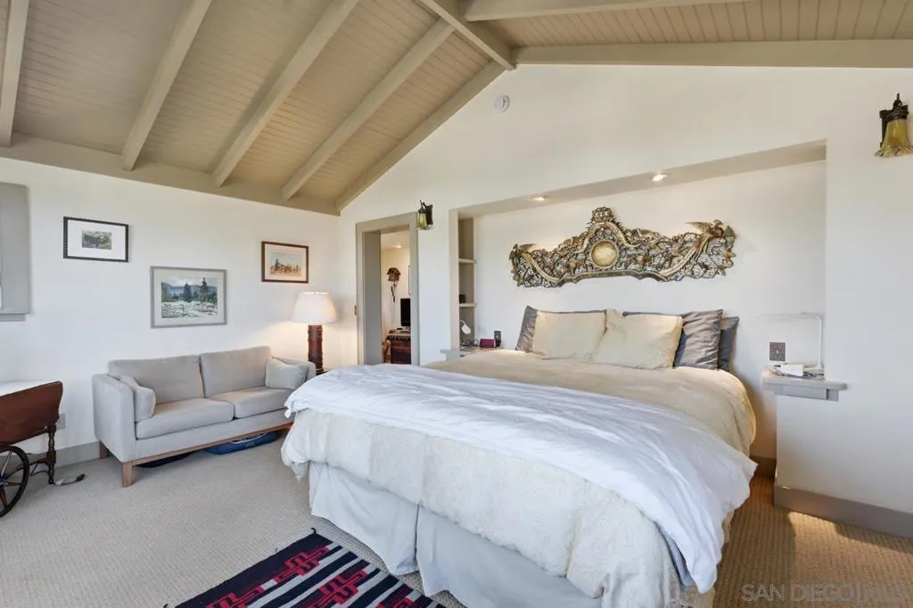 4511 Santa Cruz Avenue, San Diego, California 92107 home-pic-15